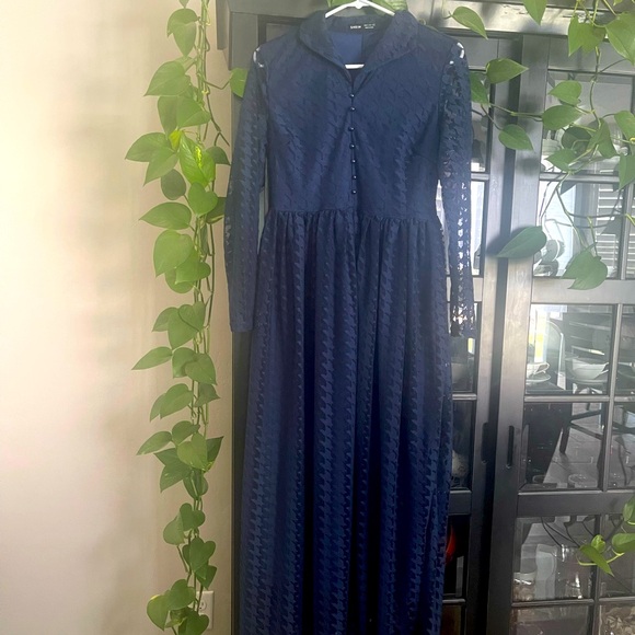 Cute Navy Blue Dress - Picture 1 of 5